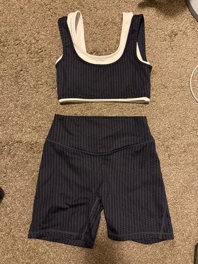 Women's Navy Textured Crop Tank and High-Waist Bike Shorts Set
